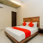 Hotel Sai Comforts