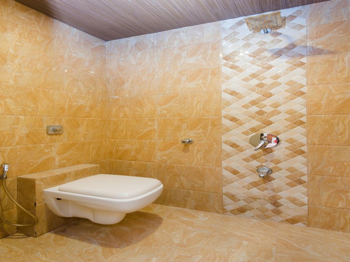 Sai Comforts Hotel 3*