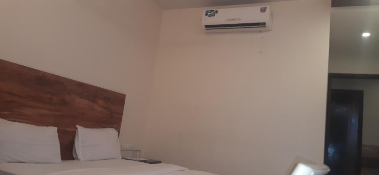Hotel Sai Comforts
